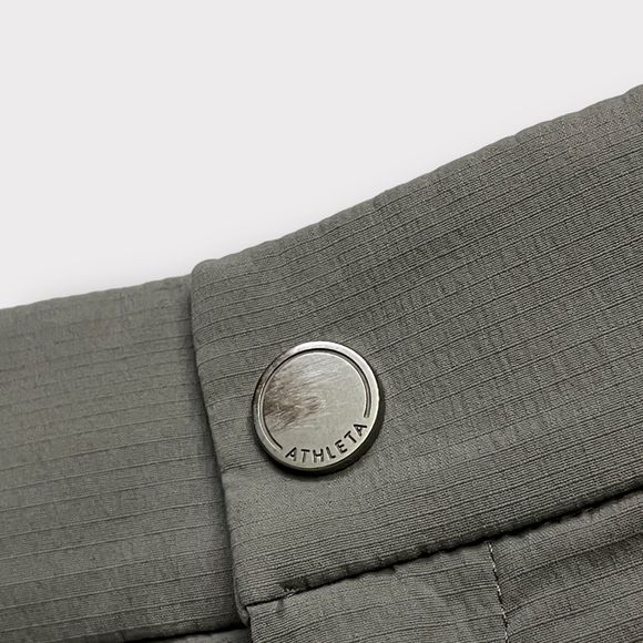 Athleta Trekkie Shorts 4” 0 Grey Womens Outdoor Trail Hiking Athletic Techwear - Picture 7 of 11